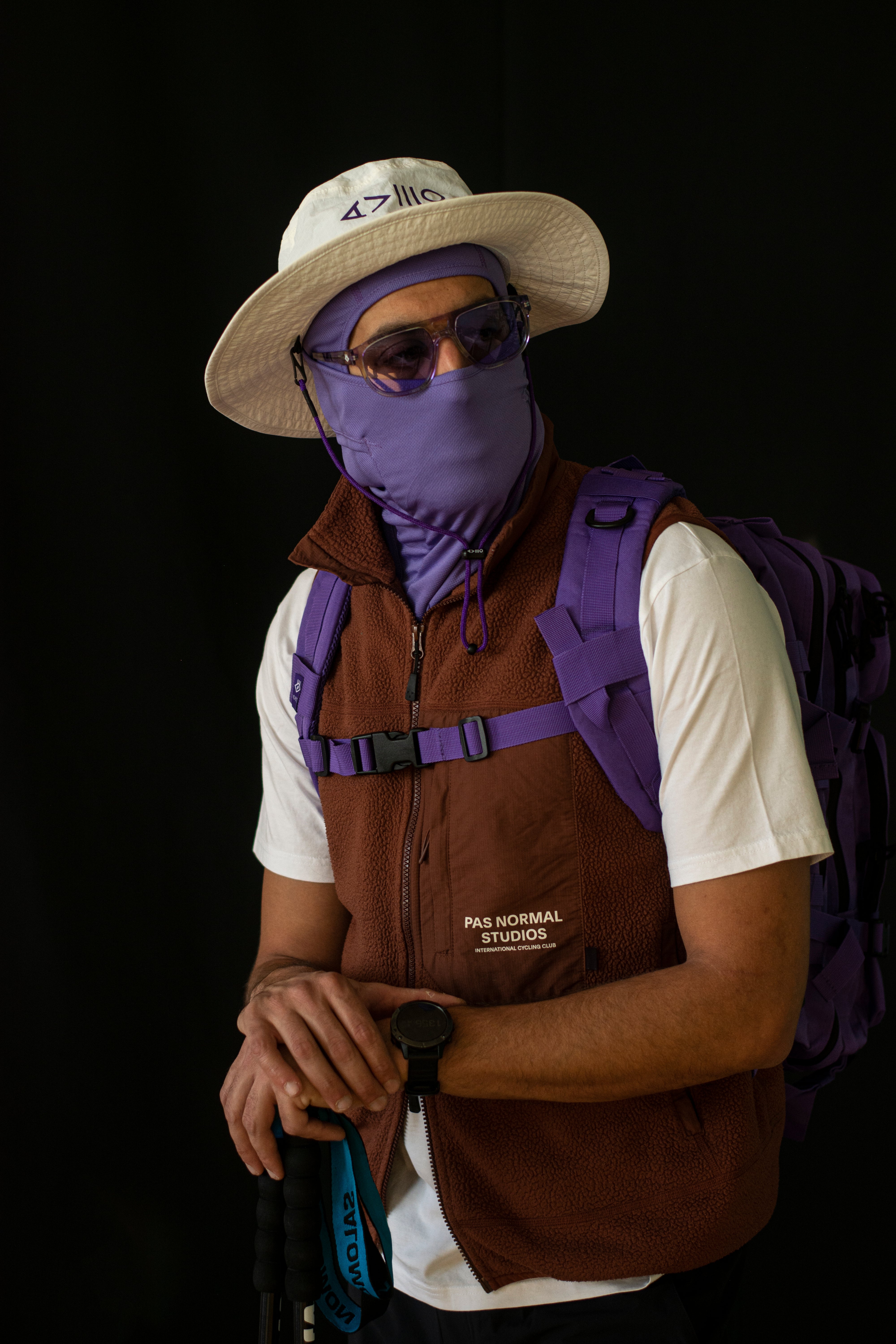 Explorer Bucket White – AVEO